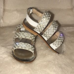 Mini girls white pearl slingback sandals